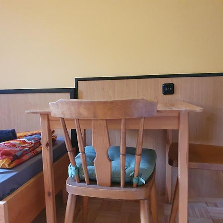 Affordable Central Rooms, 10-Min To Lugner City Wien Ngoại thất bức ảnh