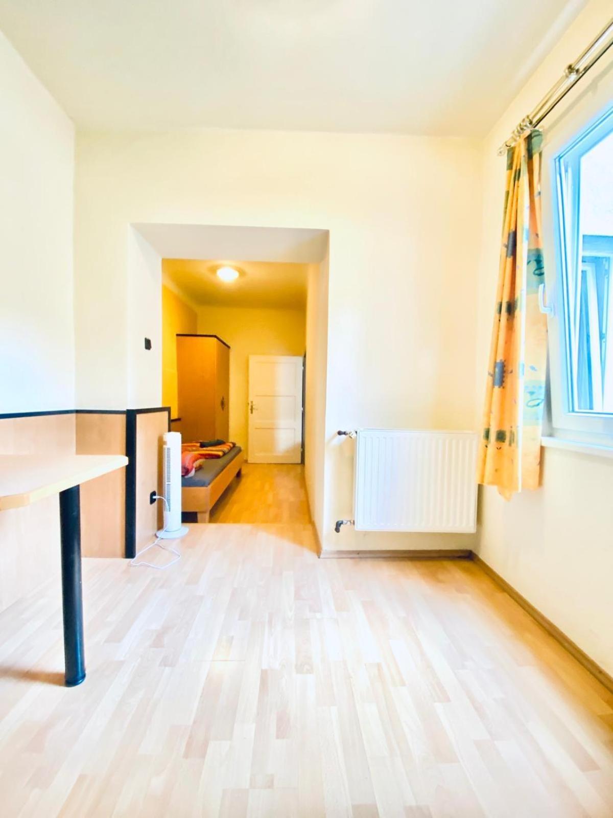 Affordable Central Rooms, 10-Min To Lugner City Wien Ngoại thất bức ảnh