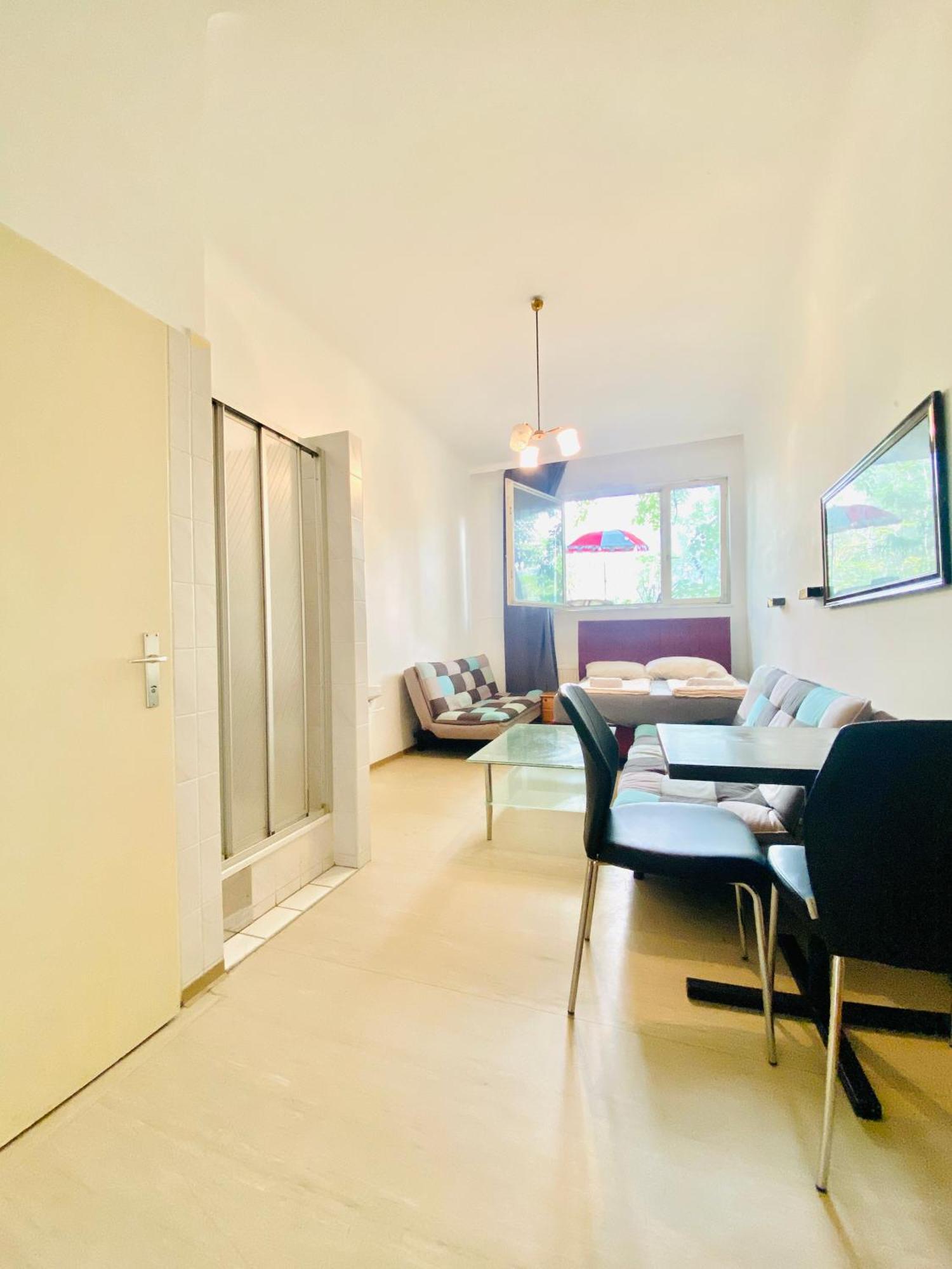 Affordable Central Rooms, 10-Min To Lugner City Wien Ngoại thất bức ảnh
