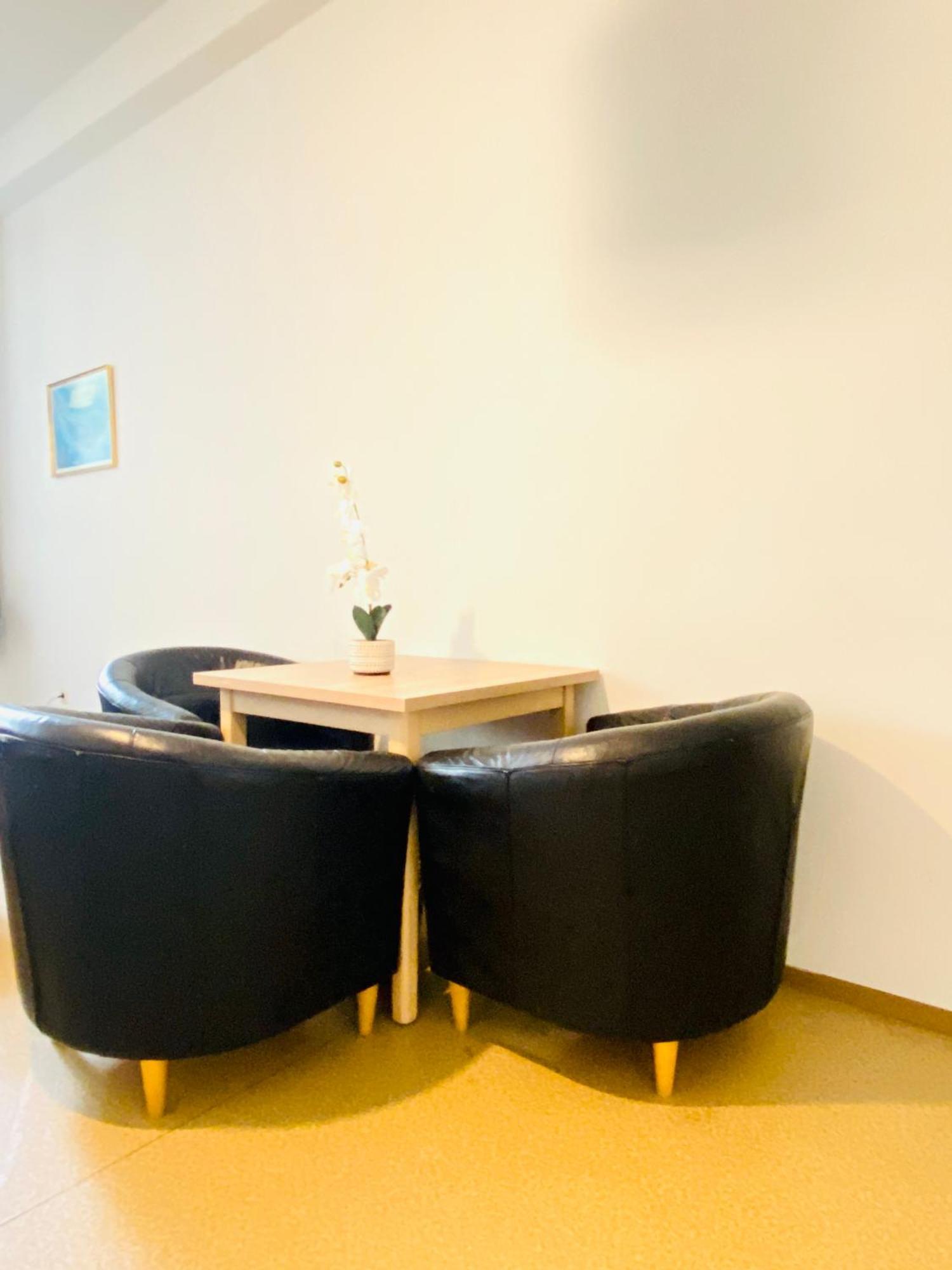 Affordable Central Rooms, 10-Min To Lugner City Wien Ngoại thất bức ảnh