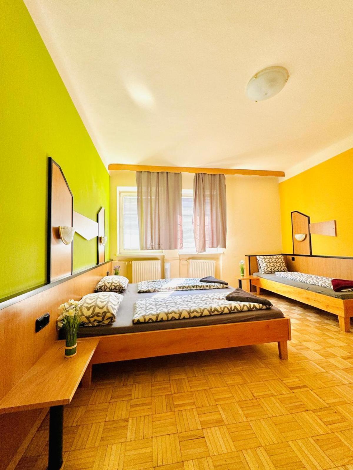 Affordable Central Rooms, 10-Min To Lugner City Wien Ngoại thất bức ảnh
