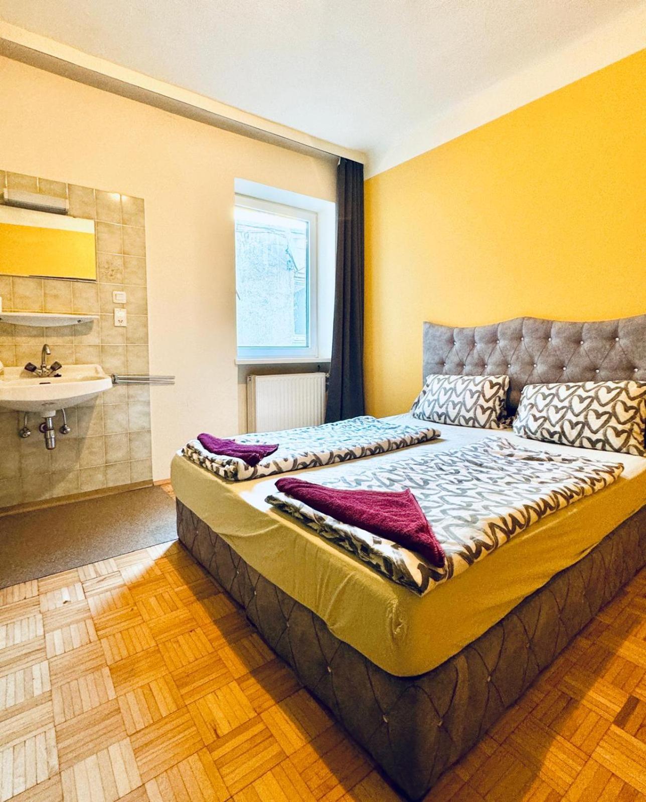 Affordable Central Rooms, 10-Min To Lugner City Wien Ngoại thất bức ảnh